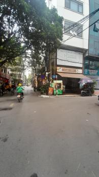 Bán Nhà Mặt Phố Quận Cầu Giấy 80m4T MT6,5m 2 Vỉa Hè 37 Tỷ Nghĩa Đô.