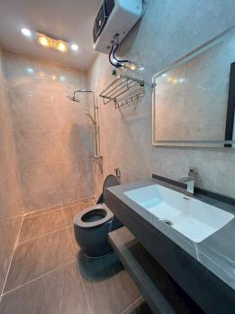 dãy nhà đẹp đầu Đà Nẵng Ngô Quyền gần trường chợ