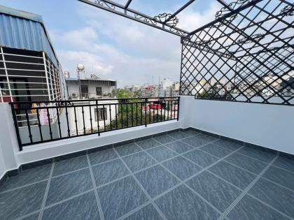 dãy nhà đẹp đầu Đà Nẵng Ngô Quyền gần trường chợ
