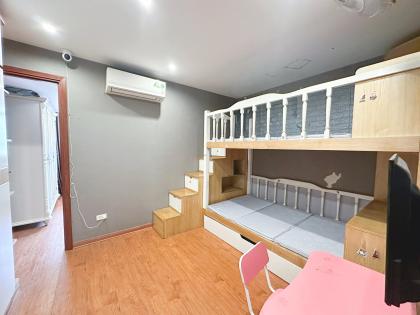 Bán nhà Nhà TT tầng 2 Giảng Võ – Phố Trần Huy Liệu, D.Tích 40/70m, tầng2, MT5m, giá 4.8 tỷ
