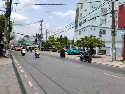 Ngộp Bank – Cơ Hội Vàng Mua Nhà Mặt Tiền Khủng Kha Vạn Cân, Thủ Đức – Giảm Sâu 3.5 Tỷ!