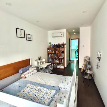 Ở NGAY! Bán Nhà 4 Tầng Cực Đẹp Lê Văn Sỹ, 46m2, 6.5 Tỷ TL