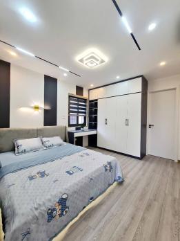 Bán nhà ngõ 174 Đội Cấn, Diện tích 39m x 4 tầng, mặt tiền 3.5m, giá 9.6tỷ