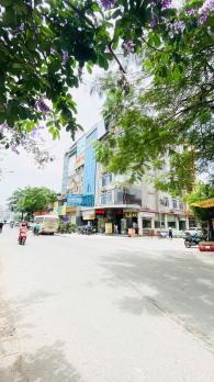 BÁN GẤP tòa nhà VP Nguyễn Hoàng 100m, vỉa hè đá bóng, 6 tầng 2 thoáng, kinh doanh bất chấp giá 45