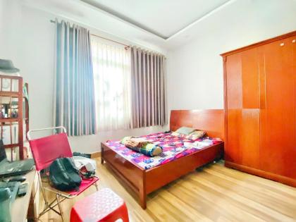 Hẻm Xe Hơi - Đã Hoàn Công , DT 45M2,4 Tầng  Đúc Với 6PN,6WC - Lê Văn Sỹ - QUẬN 3