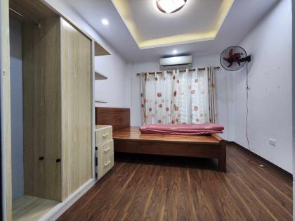 CHO THUÊ NHÀ NGUYÊN CĂN PHỐ NGỌC HÀ, BA ĐÌNH, NHÀ MỚI FULL ĐỒ, GẦN PHỐ
