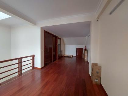 Bán nhà KĐT Trung Văn ô tô vỉa hè kinh doanh đẹp DT 151m 5T MT 9M giá 32,5 tỷ