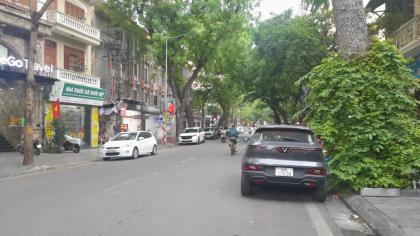 Bán Nhà Mặt Phố Quận 2 Bà Trưng 500m2T MT11m Vỉa Hè 1 SỔ 1 CHỦ 330 Tỷ Trần Xuân Soạn.