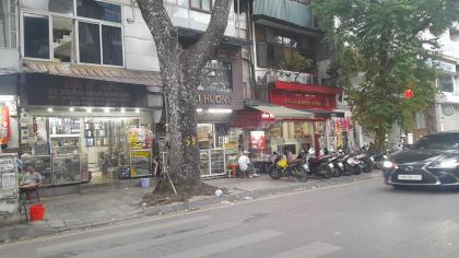 Bán Nhà Mặt Phố Quận 2 Bà Trưng 500m2T MT11m Vỉa Hè 1 SỔ 1 CHỦ 330 Tỷ Trần Xuân Soạn.