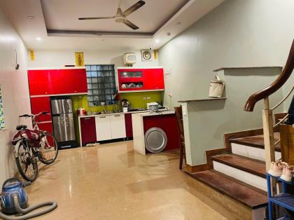 Bán Nhà Mặt Phố Quận 2 Bà Trưng 500m2T MT11m Vỉa Hè 1 SỔ 1 CHỦ 330 Tỷ Trần Xuân Soạn.