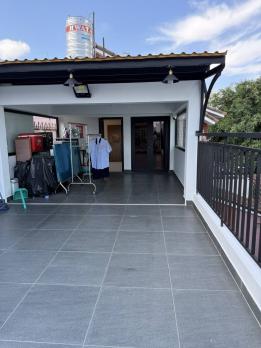 Mặt Tiền Đường Thích Quảng Đức Quận Phú Nhuận Phường 5.