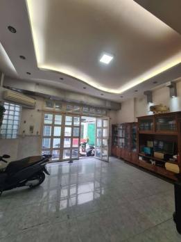 Đường Lê Hồng Phong Phường 2 Quận 10.