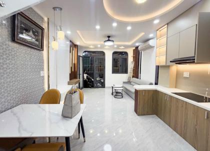 GIẢM CHÀO 300tr, DTSD 60m2, NHÀ ĐẸP Bình Thạnh, Giáp Q1, Hoàn Công đủ, chỉ 3.9x tỷ