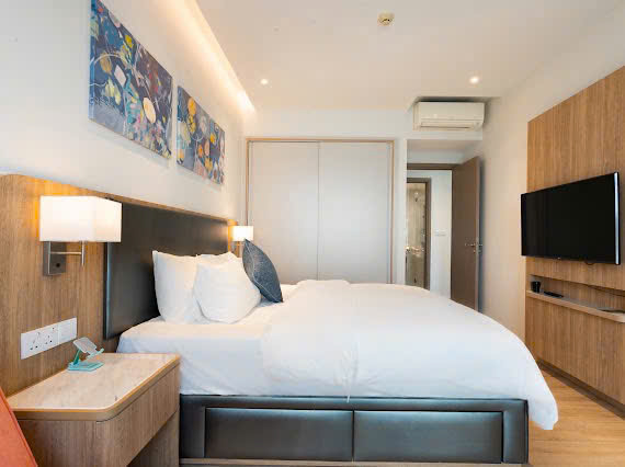 Cho thuê căn hộ Zenity Quận 1: - Thiết kế 3PN, 2WC. - Full nội thất cao cấp. - Nhà đang trống. - Giá thuê 35 triệu/Tháng