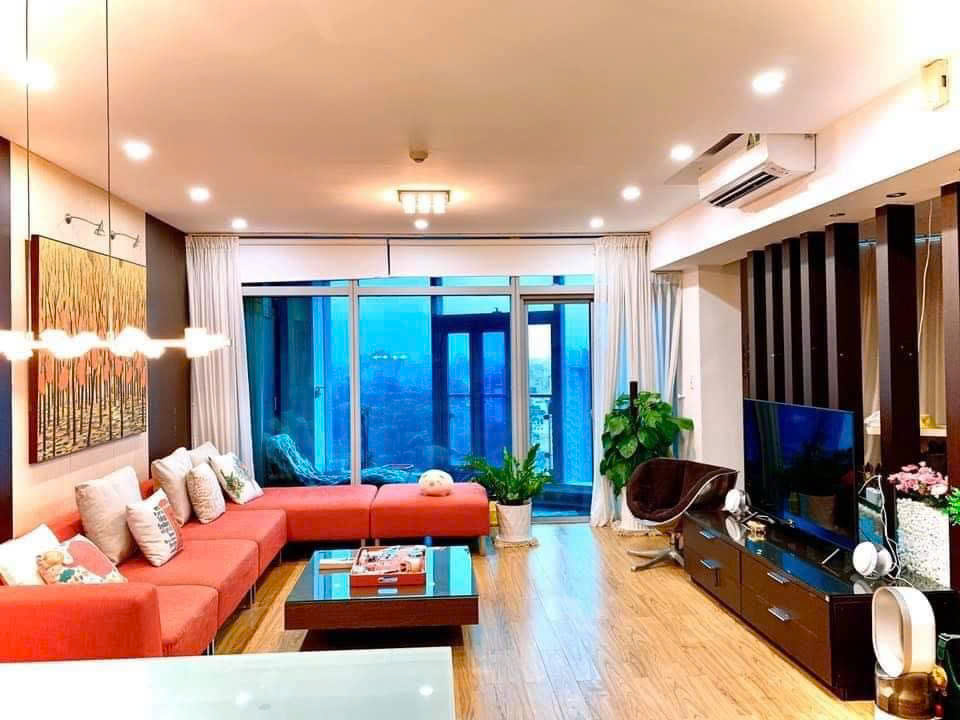 Cho thuê căn hộ SAILING TOWER Số 51 Đường Nguyễn Thị Minh Khai, Phường Bến Nghé, Quận 1.  - Diện tích: 100m², 2PN, 2WC.