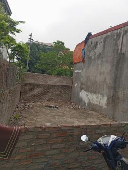 Bán đất Liên Mạc, 37m2, mặt tiền 3,5m, phân lô, ô tô,  nhỉnh 3tỷ.