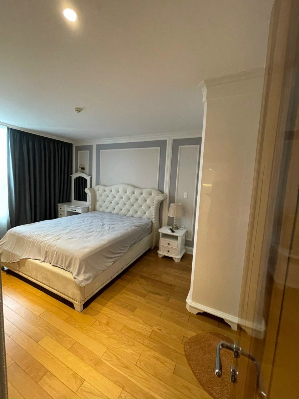 Chính chủ cần cho thuê căn hộ LEMAN 117 Nguyễn Đình Chiểu, Phường 6, Quận 3, Thành phố Hồ Chí Minh, nằm tại tòa nhà
