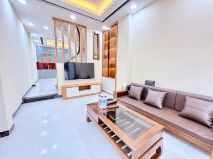 Cực hiếm, Trịnh Văn Bô 51m2-5PN, Lô góc, NT đẹp gần phố, giá 6.95tỷ
