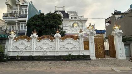 BÁN DINH THỰ VIP (15x20) – MẶT TIỀN PHẠM VĂN SÁNG, BÀ ĐIỂM, HÓC MÔN