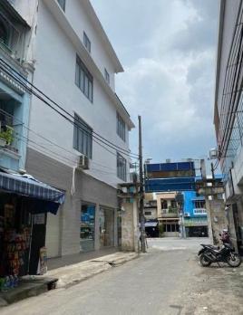 HẺM XE TẢI QUAY ĐẦU, sát MẶT TIỀN Hàng Xanh, DTSD 55m2 3PN, chỉ 5.x tỷ