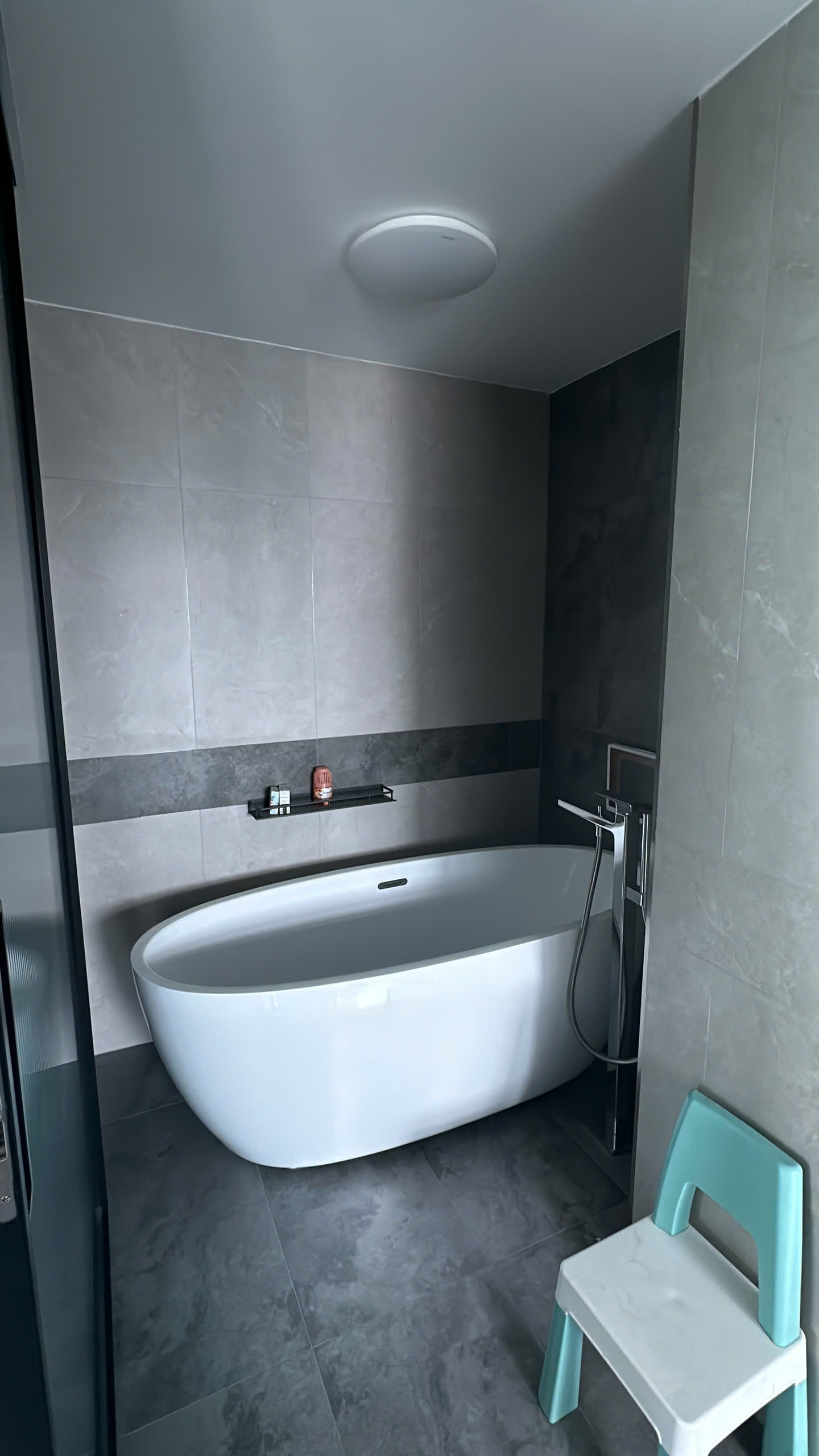 Bán nhanh D1 Mension view sông, view Bitexco tầng cao thoáng mát. - Diện tích: 178m² gồm 4 phòng ngủ, phòng khách