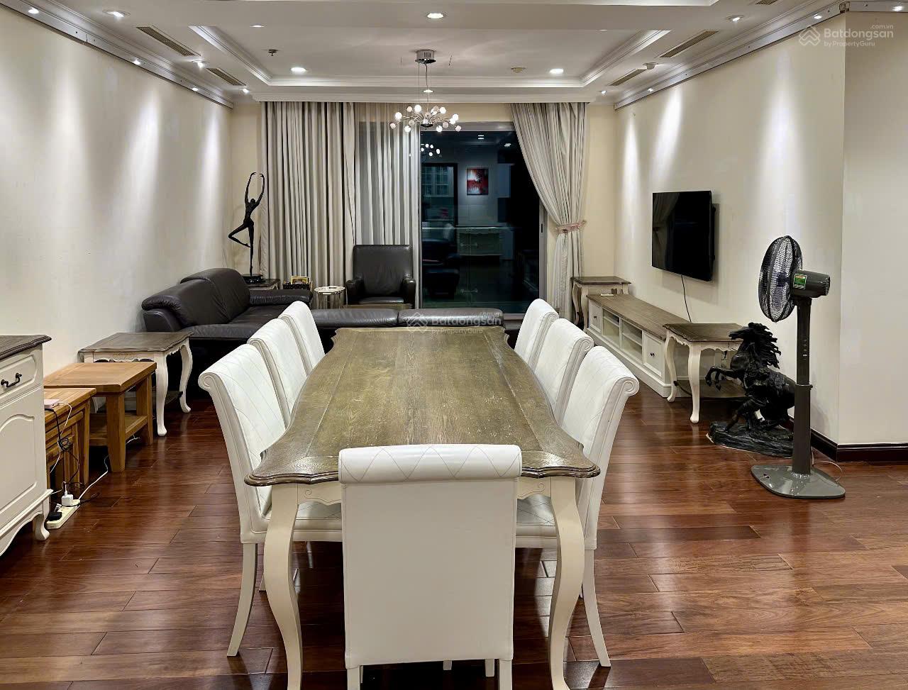 Cho thuê căn hộ Vincom Center Đồng Khởi, 72 Lê Thánh Tôn, Bến Nghé, Quận 1, Hồ Chí Minh: -	 Diện tích 163m2, 3 phòng ngủ