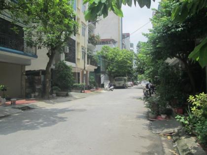 Tôi bán đất DV Cổng Đồng, Giếng Sen cạnh KĐT Dương Nội 50m2 chỉ 10.x tỷ. Lh 0989626116