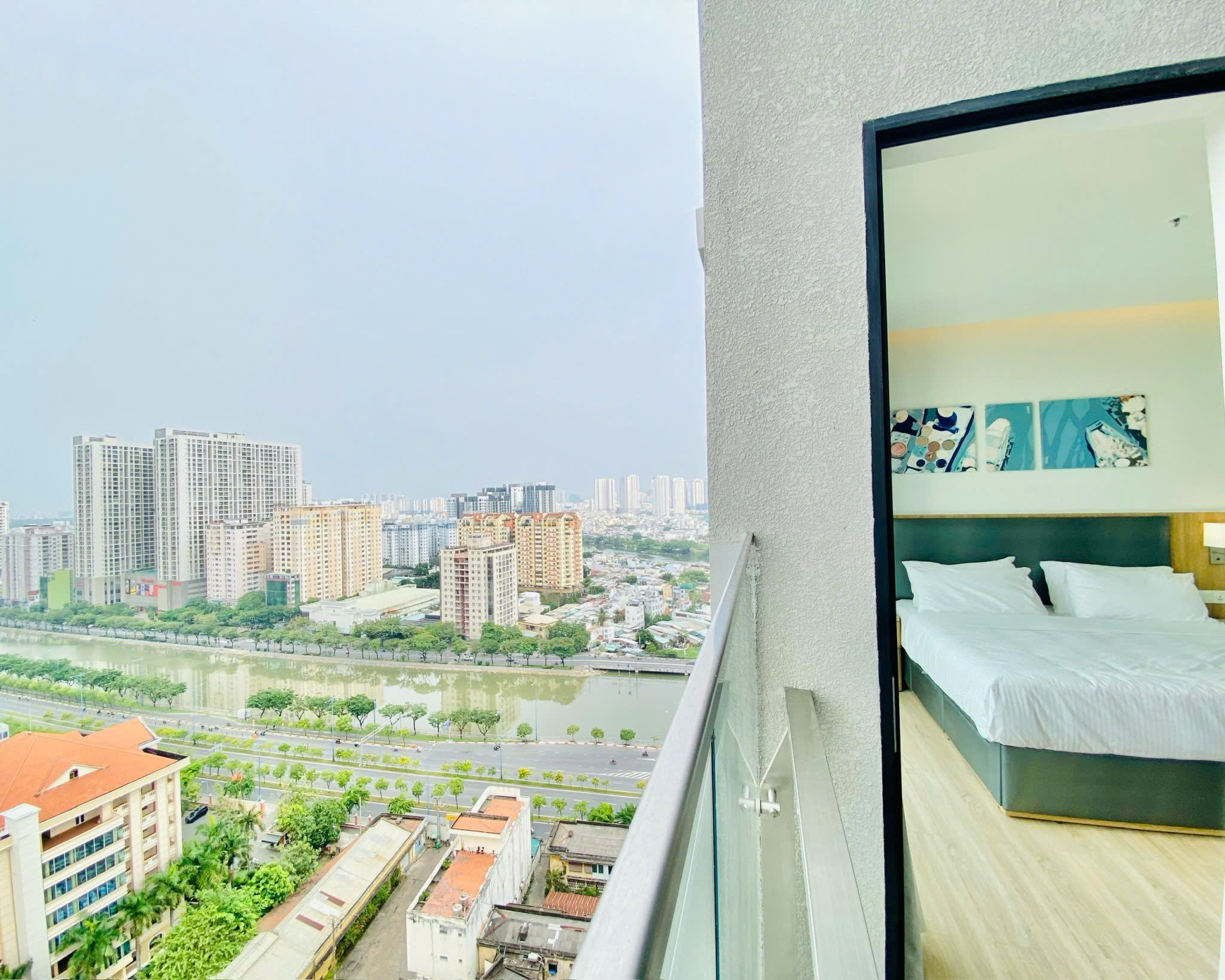 Cần cho thuê Duplex Zenity, 608 Võ Văn Kiệt, Phường Cầu Kho, Q.1 : -	 Diện tích : 161m2, Thiết kế 3PN, 3WC, tầng cao.