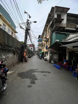 Bán căn hộ tầng 1 tập thể Thuốc lá Thăng Long, Thanh Xuân, ở luôn, gần Royal City