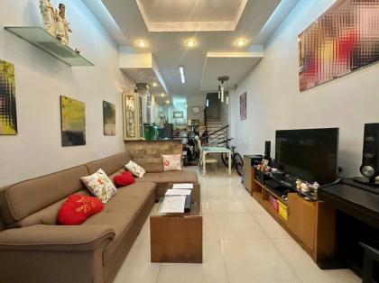 SÁT MT! Bán Nhà 4 Tầng Cực Đẹp Thành Thái, 45m2, 7.8 Tỷ