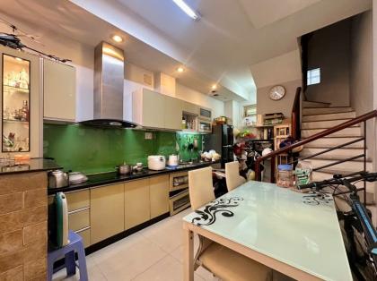 SÁT MT! Bán Nhà 4 Tầng Cực Đẹp Thành Thái, 45m2, 7.8 Tỷ