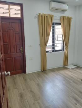 Bán nhà Khương Trung, Thanh Xuân, nhà đẹp dân xây, ngõ thông, 38m2, 5 tầng, MT4.1m