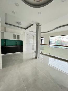 Bán nhà 2 Mặt tiền Lương Thế Vinh - Lũy Bán Bích, DT: 6/10x13.5m, 4 tầng, 15.6 tỷ