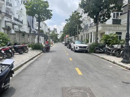 Biệt thự 4T xây thô Louis VIII Đại Mỗ, lô góc DT200m2, MT10m, 52 tỷ Từ LIêm