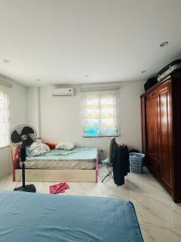Bán nhà ngõ 100 Ngõ Khâm Thiên, diện tích 30/35m x 5 tầng, mặt tiền 6.7m, giá 6.5 tỷ