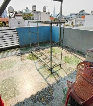 Nhà 5 tầng 3PN, DTSD 120m2, chủ nhiệt giảm 300tr, giá chỉ còn 5.x tỷ