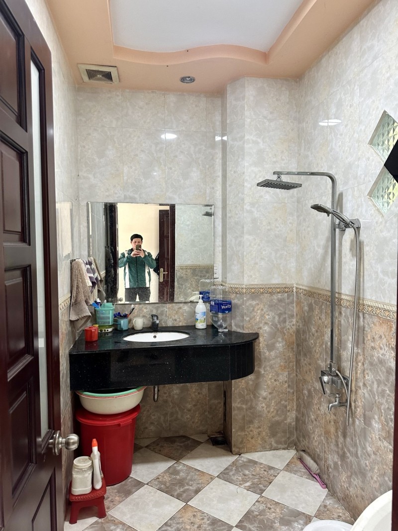 MẶT TIỀN CUNG ĐƯỜNG KINH DOANH VÀNG BẠC ĐÁ QUÝ LỚN NHẤT QUẬN 5 – NHIÊU TÂM - 7 TẦNG BTCT
