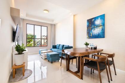 Cho thuê căn hộ 2pn, 2wc lớn diện tích 80m2 ở Icon 56 Bến Vân Đồn, Q.4.  - Khoá từ - Tủ lạnh dung tích lớn 340L - Giường