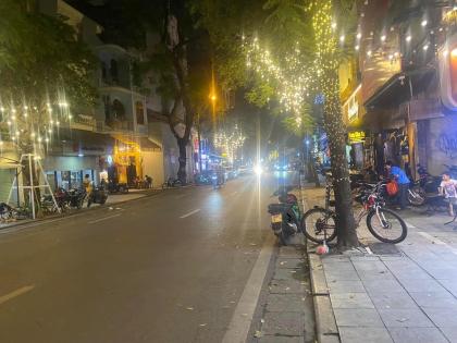 Bán Nhà Hai Mặt Phố Quận Hoàn Kiếm 110m2-4T 2MT6m Vỉa Hè 120 Tỷ Nguyễn Hữu Huân.