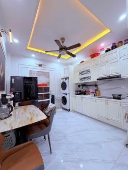 Siêu Phẩm Đường Âu Cơ Quận Tân Bình Phường 10.