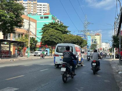 Bán CHDV 6 tầng có hầm T.máy ngang 8.5m 135m2 HXH Âu Cơ 22 PN TN 88tr sát Q11 chỉ 27 tỷ.
