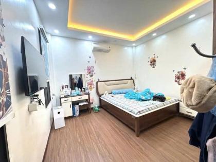 Tôi bán nhà mặt phố Lê Trọng Tấn KĐT Văn Phú gần tháp đồng hồ Văn Phú 100m2 chỉ 29.x tỷ.