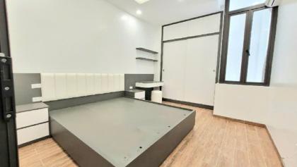 BÁN NHÀ ĐẸP BỒ ĐỀ LONG BIÊN HÀ NỘI, Ô TÔ VÀO, 20M RA PHỐ, GIÁ HỜI TO