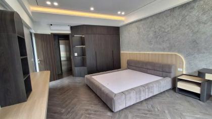 BÁN NHÀ MỚI CỔ LINH LONG BIÊN HÀ NỘI, Ô TÔ VÀO, GARA, TM, GẦN PHỐ, GIÁ MỀM