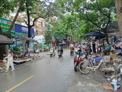 CỰC Hiếm! Mặt phố Nguyễn Khuyến, Dương Lâm mặt chợ KĐT Văn Quán sầm uất 105m2 chỉ 2x tỷ.