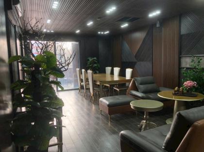 Bán nhà mặt phố Lê Văn Lương k doanh thang máy DT 155m 10T MT 11M giá 80 tỷ