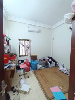 Bán nhà đường Kim Giang, Thanh Xuân, nhà dân xây, ngõ rộng, cực gần mặt phố