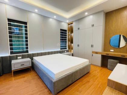 Bán nhà Võ Chí Công 33m2, 2 thoáng, ô tô, nội thất chủ tặng, nhỉnh 6 tỷ.