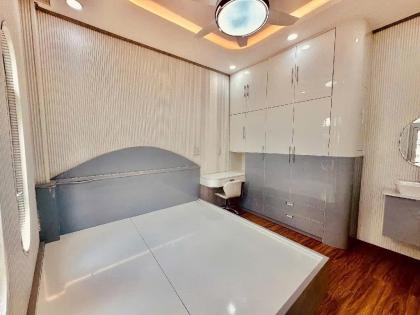 Nhỏ Xinh - DT 24M2 - 4 Tầng Với  3PN , 4WC - Tô Hiến Thành - Q10