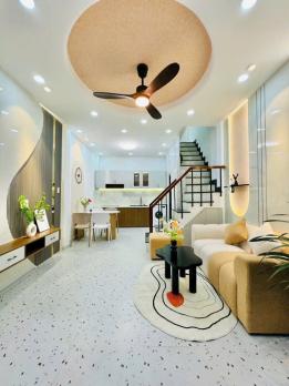 Mới Đẹp - Hẻm Thông,DT 24M2 ,3  Tầng Với 3PN,2WC - Ngay Khu Ẩm Thực Phan Xích Long - PN